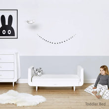 Load image into Gallery viewer, Snuz SnuzKot Skandi 2 Piece Nursery Furniture Set - White
